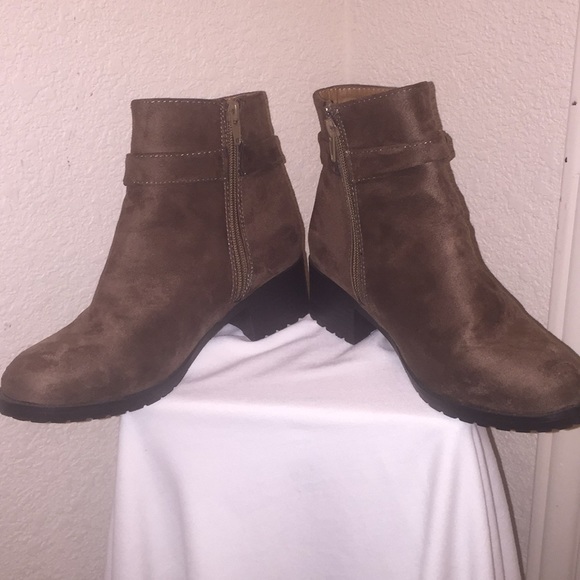 Lucita Faux Suede Booties - Picture 5 of 8